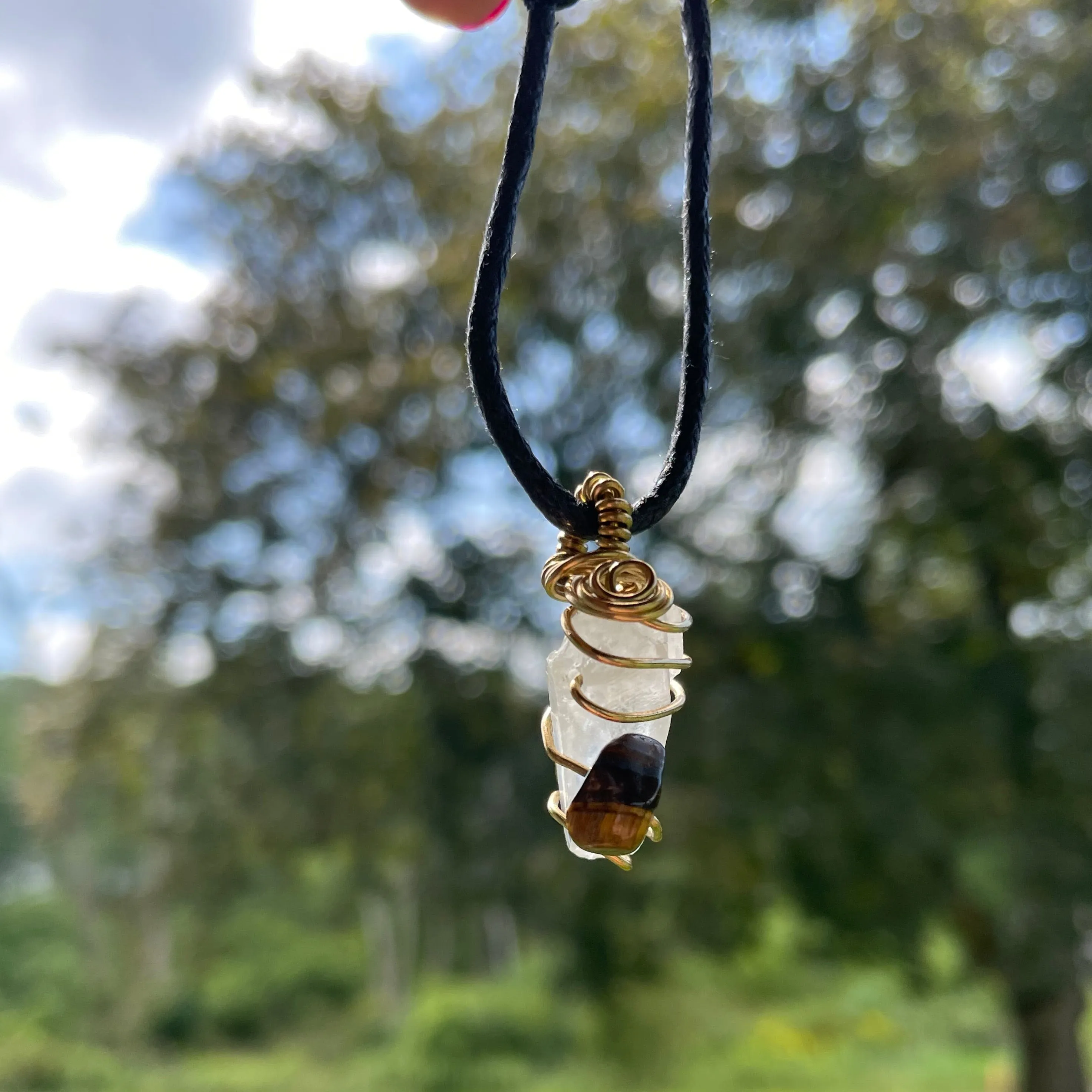 Adjustable Quartz Crystal Pendant