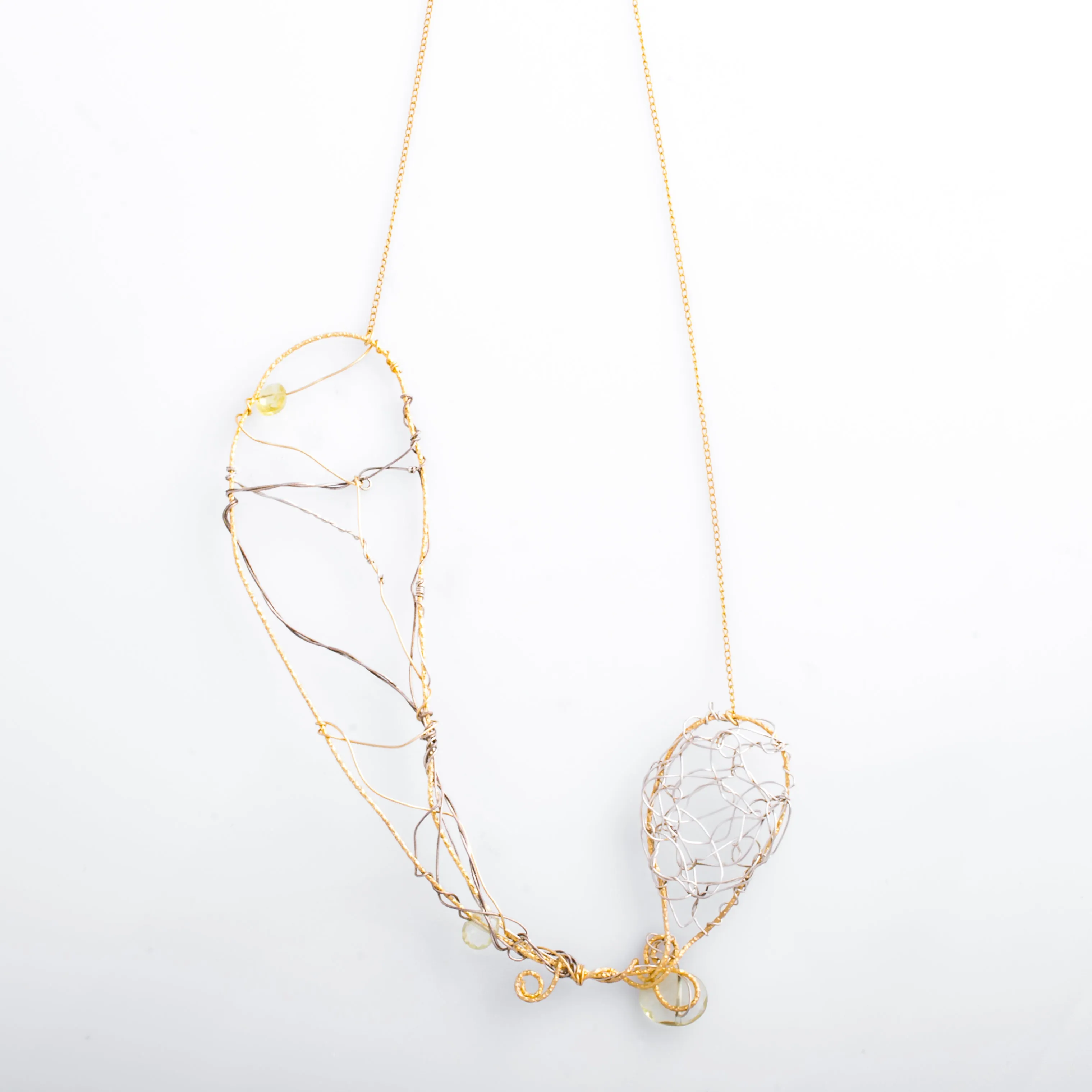 Line Necklace with Lemon Quartz